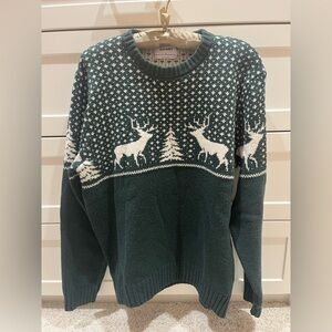 Old Navy Christmas Sweater, medium